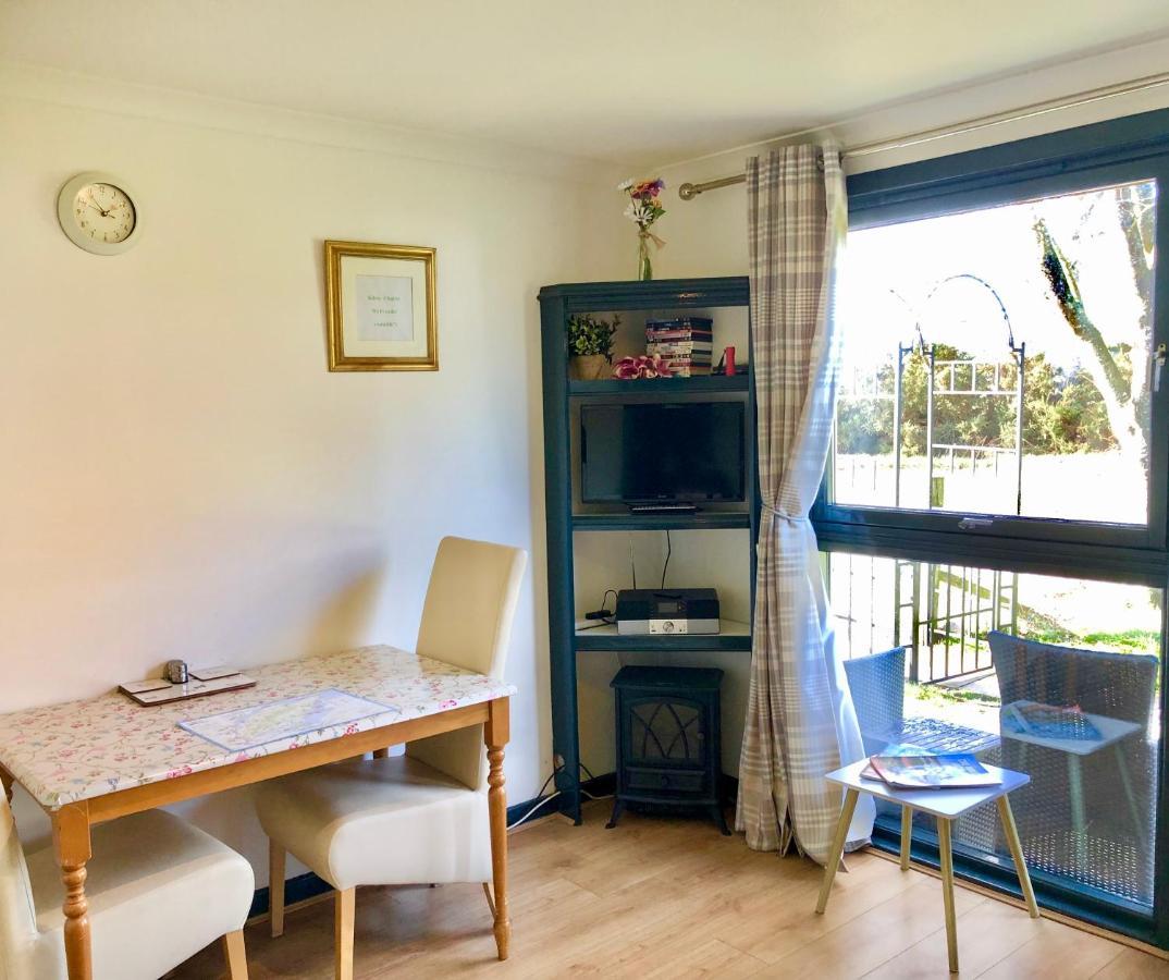 Kilcoy Chalets Muir of Ord Esterno foto