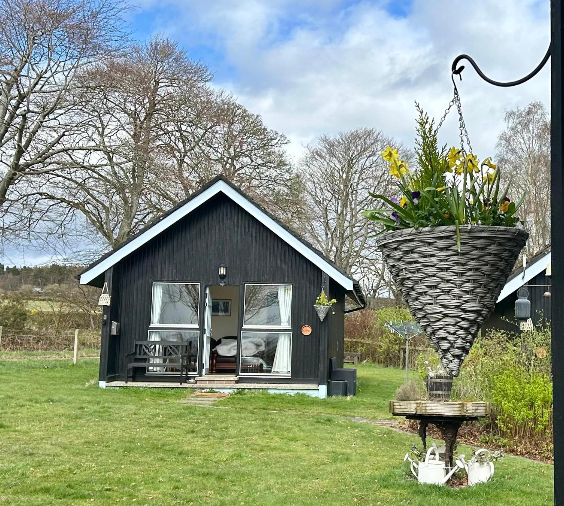 Kilcoy Chalets Muir of Ord Esterno foto